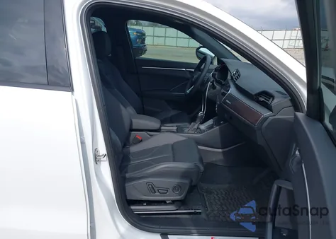 2024 Audi Q3 Premium 45 Tfsi S Line Quattro Tiptronic z USA, uszkodzony, nr VIN WA1DECF36R1208827